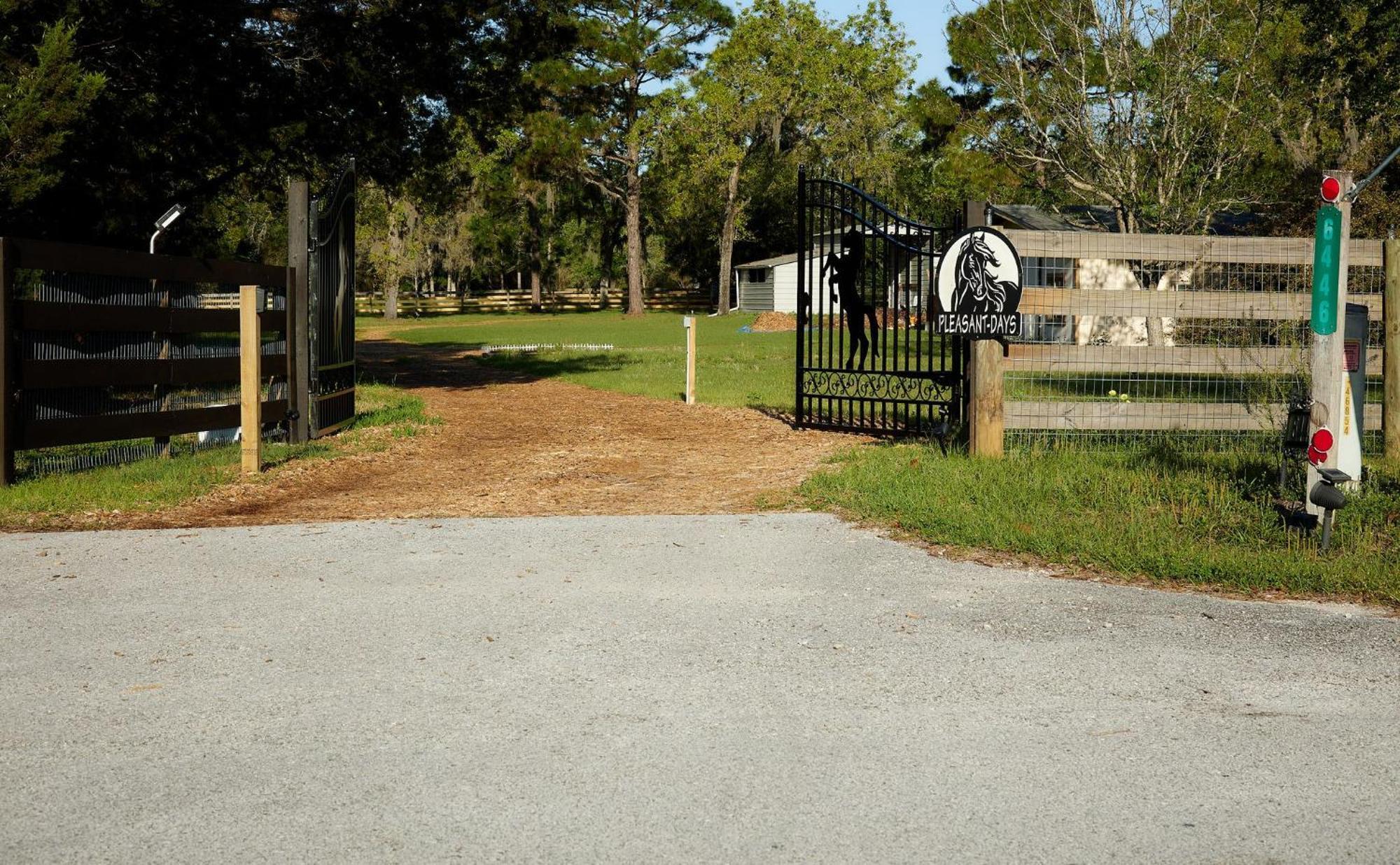Room In Bb - Pleasant Days Bb Southwest Cottage Homosassa Esterno foto